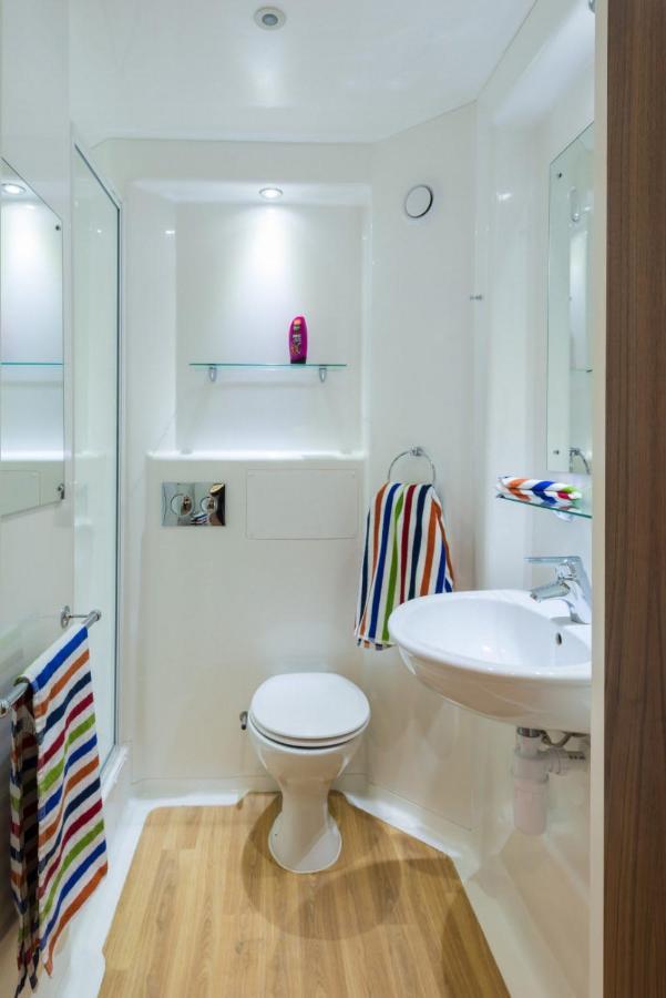 Zeni 5 Bed Apartment In Central Exeter Ngoại thất bức ảnh